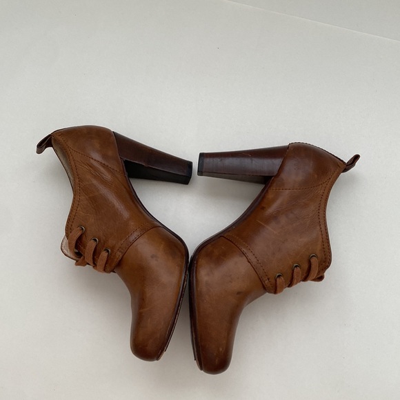 Frye Marissa - High Heel Oxford- size 6 - Picture 3 of 12